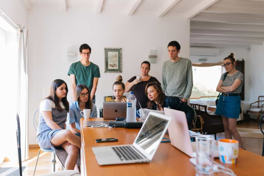 Marketing junior jobs: typical day