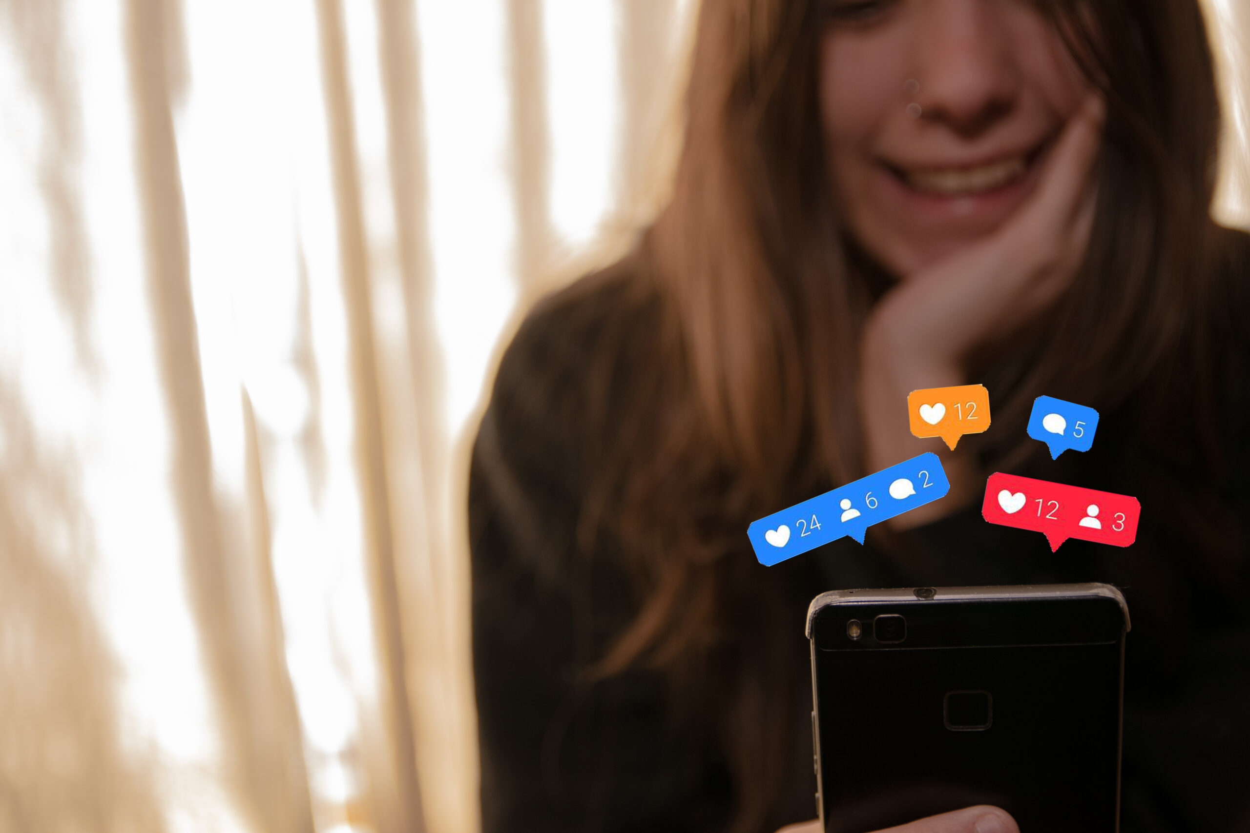Track-Social-Media-Performance-girl-having-fun-on-socials-scaled