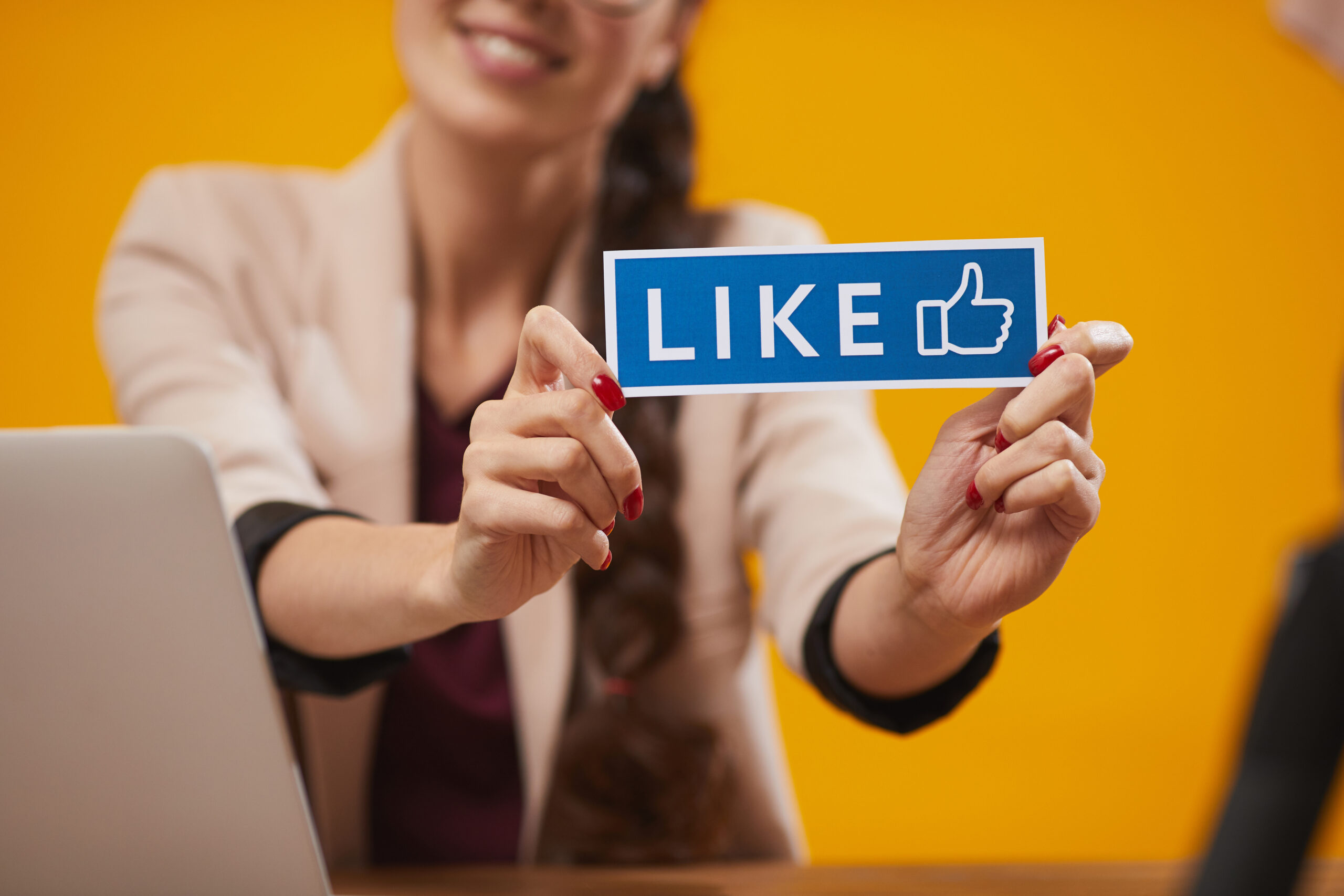 analyse-Facebook-page-insights-effectively-Likes-on-Facebook-.jpg-scaled.jpg