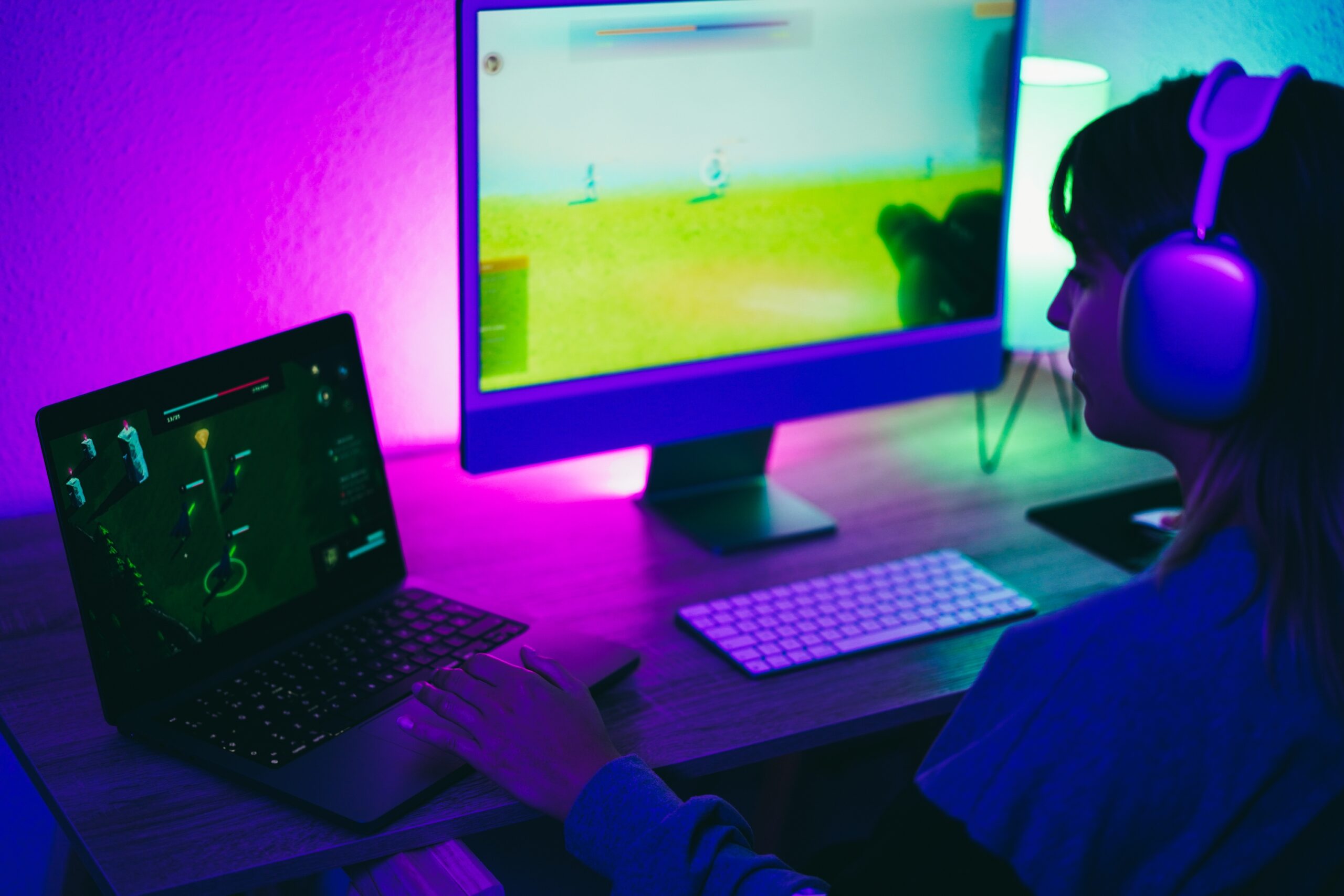 Proven Ways to Get More Gaming Customers - gamer girl on laptop