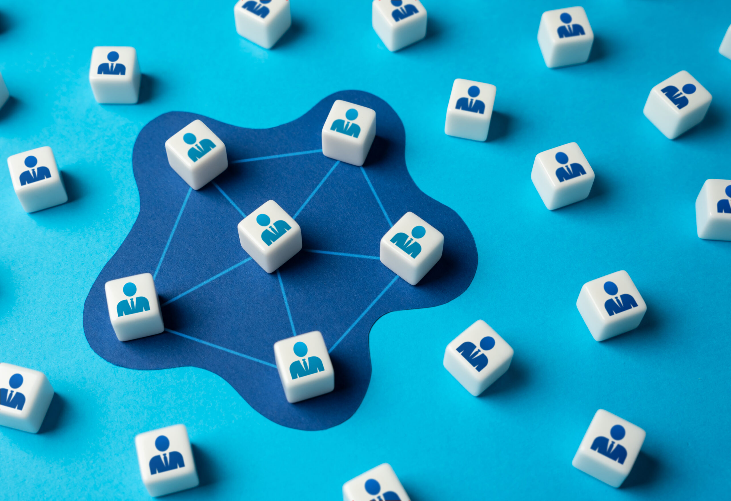 Best LinkedIn Marketing Tools UK to Grow Your B2B Business Presence - Marketing Network