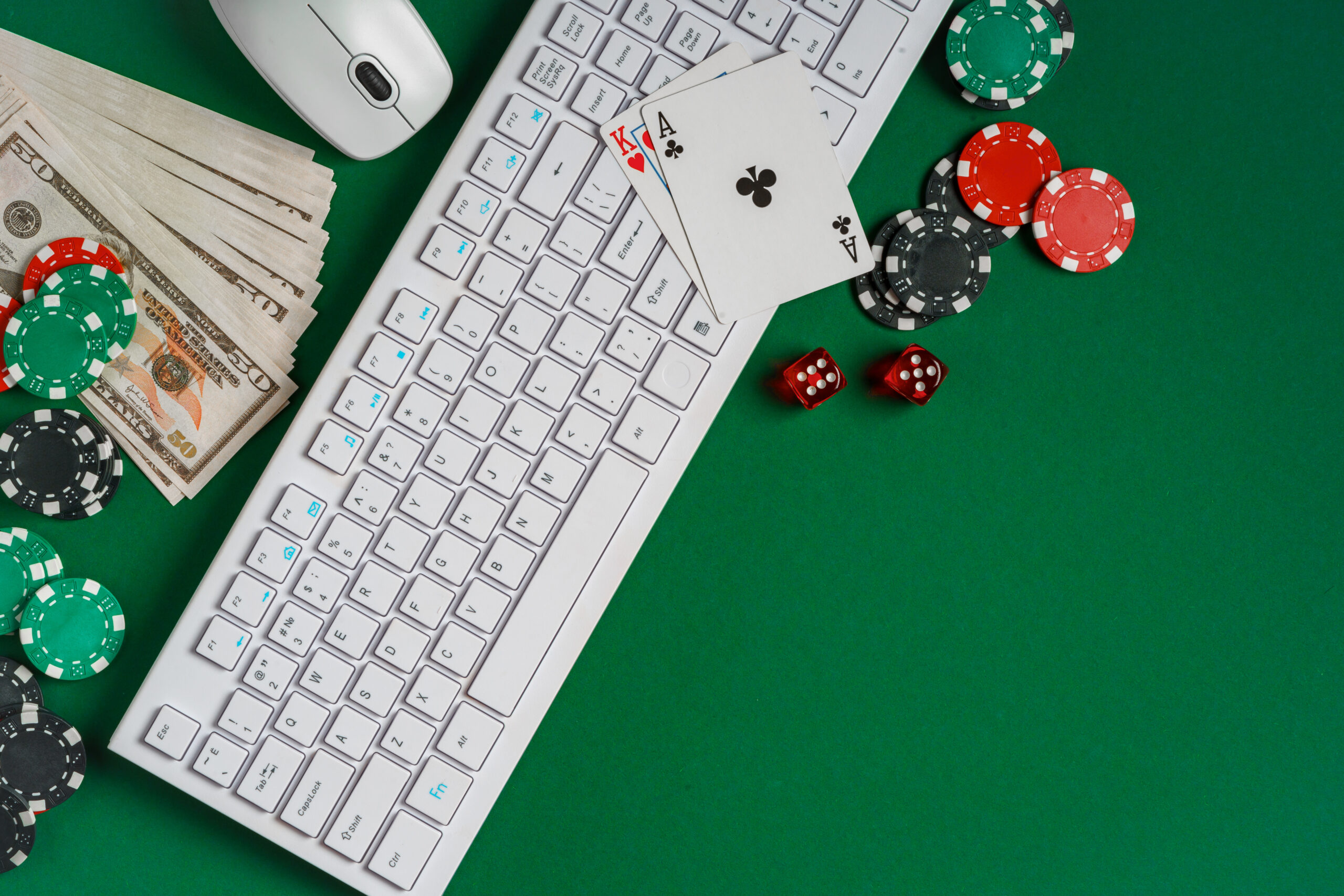 Email Marketing for Casinos - How To Enhance Player Retention - keyboard with playing cards