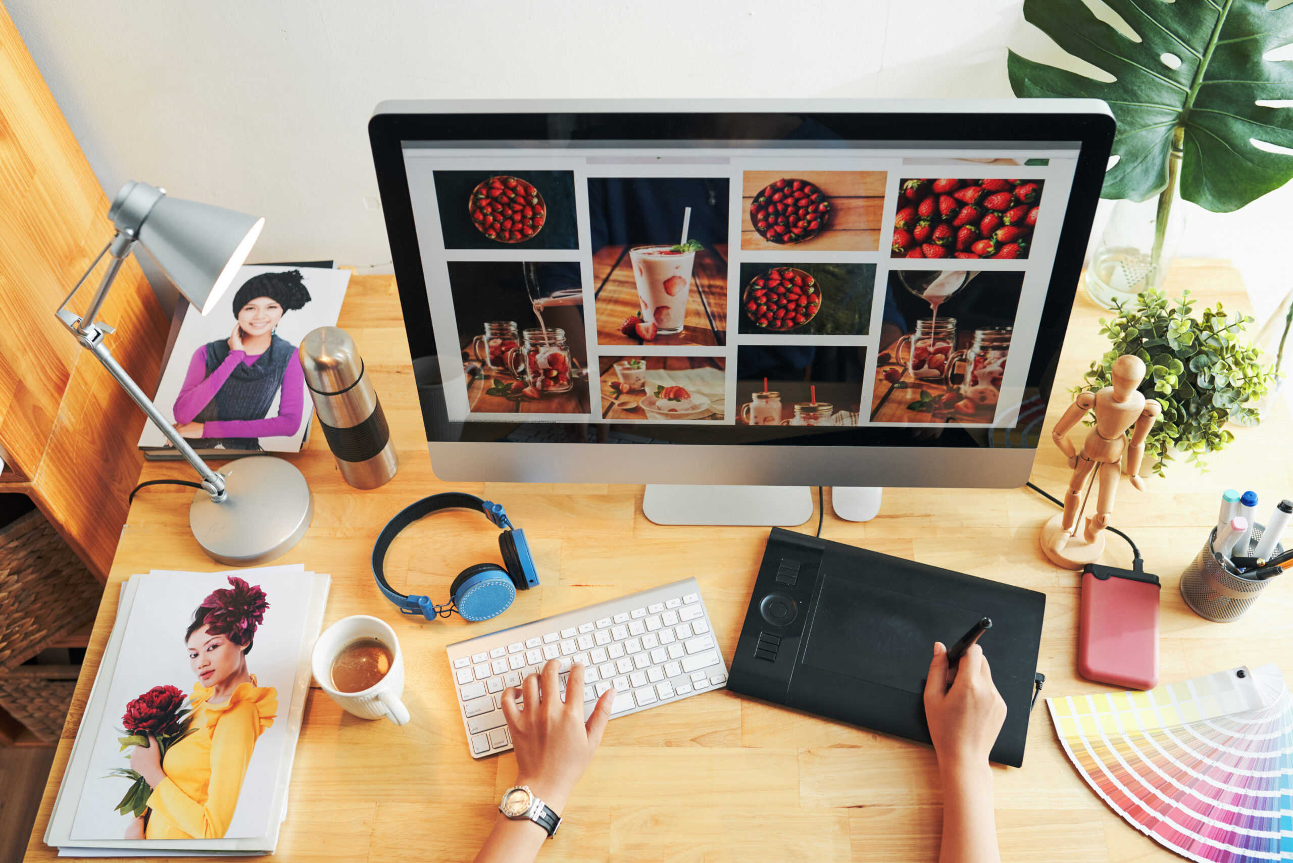 How Outsource Content Creation Can Benefit Your SME - content creator choosing photos