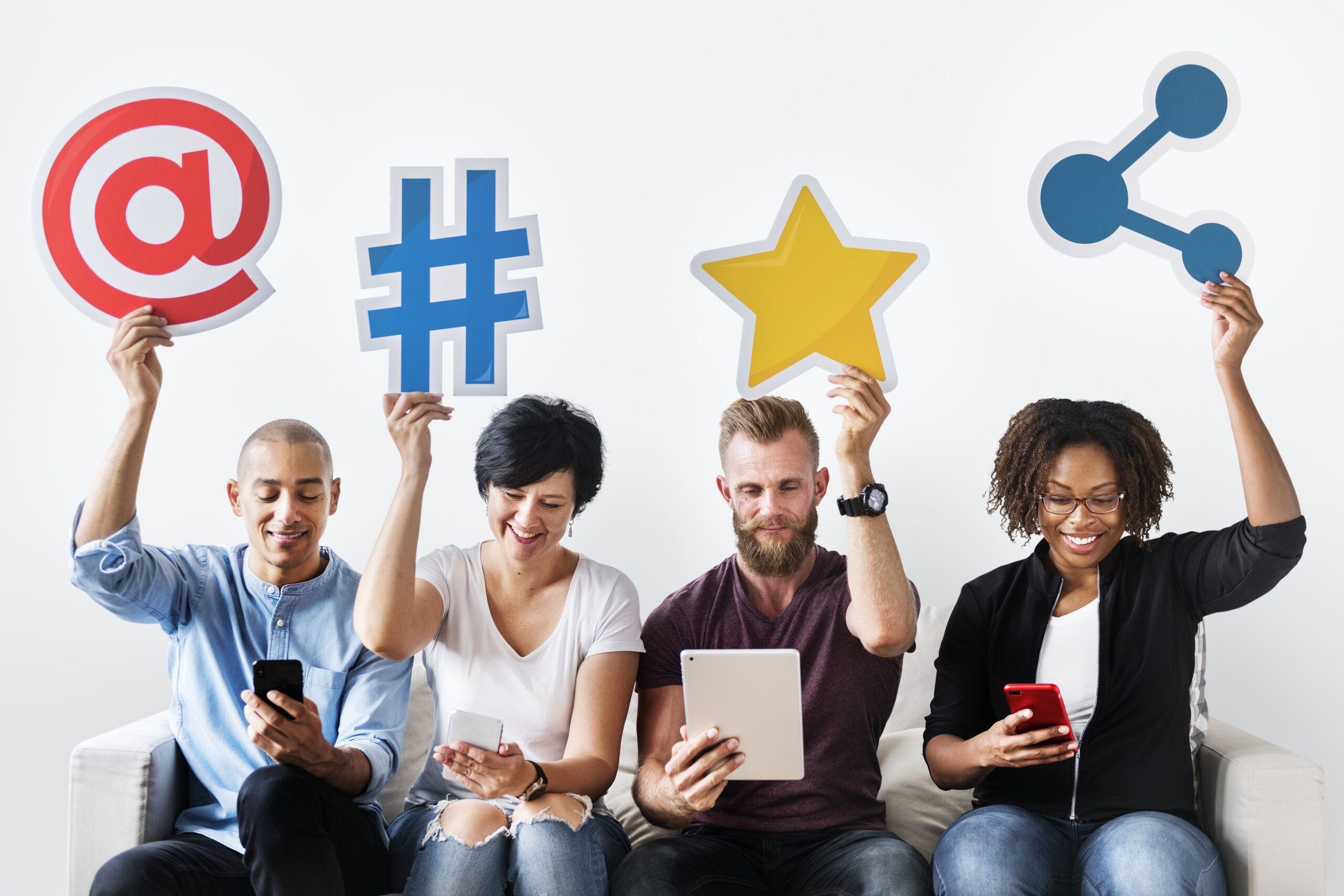 Weekly Posting Schedule Idea to Skyrocket Your Social Media Reach - people holding social media icons