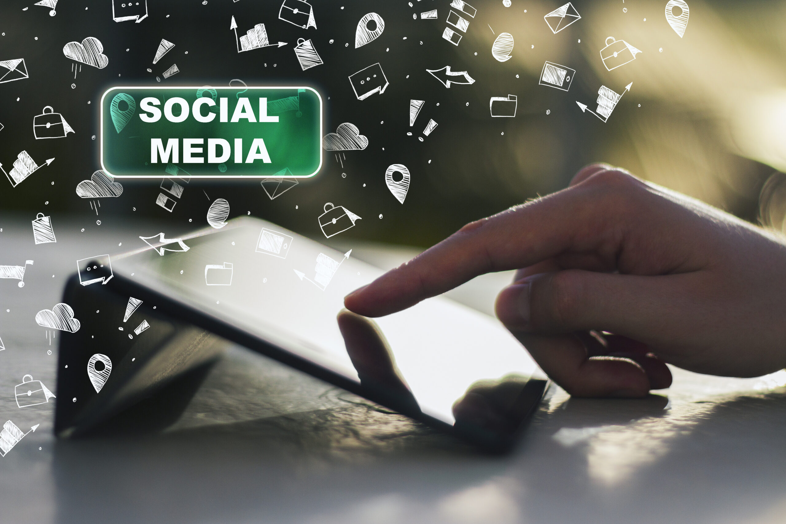 Weekly Posting Schedule Idea to Skyrocket Your Social Media Reach - tablet with social media