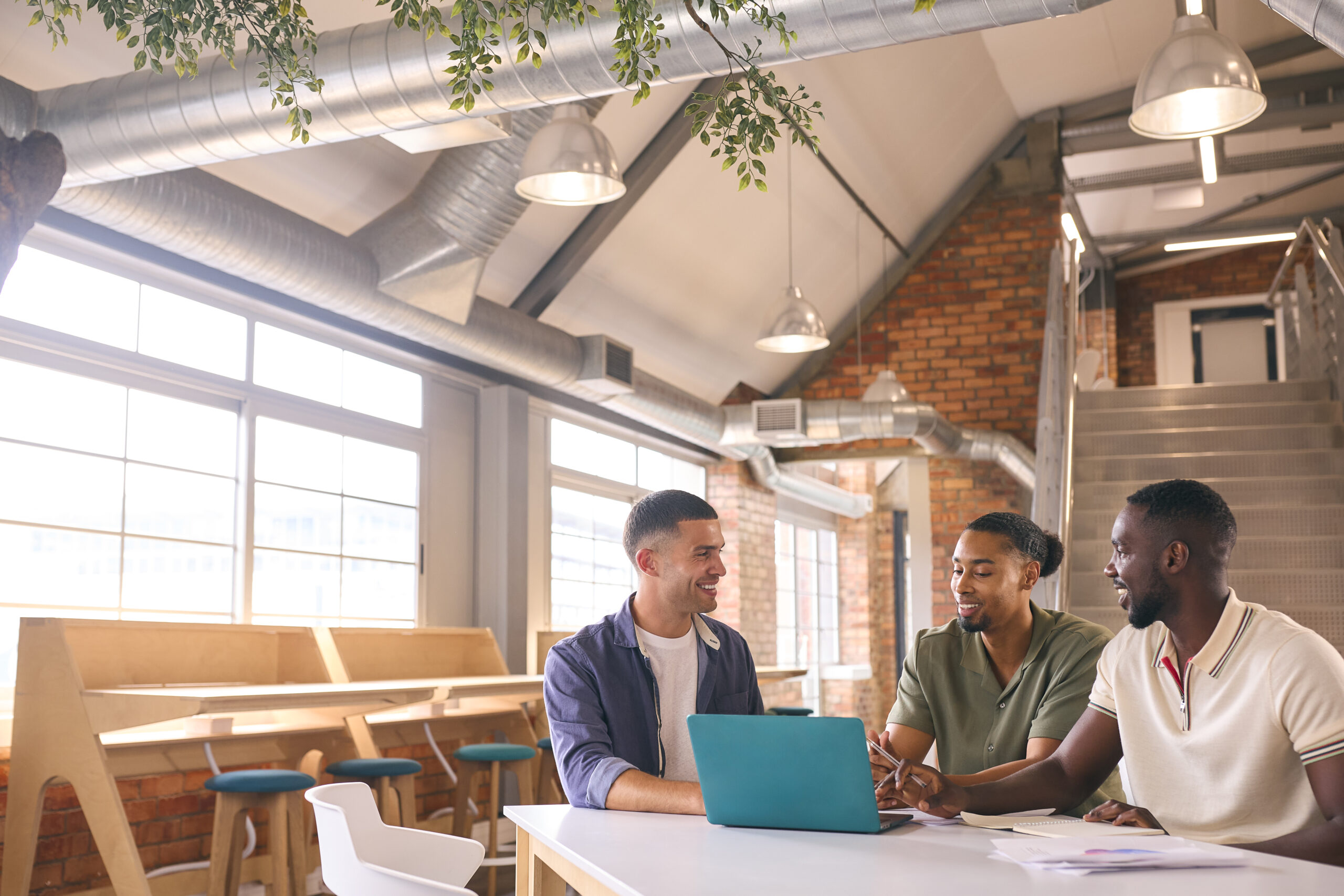 Bespoke SEO Services for Startups - business meeting