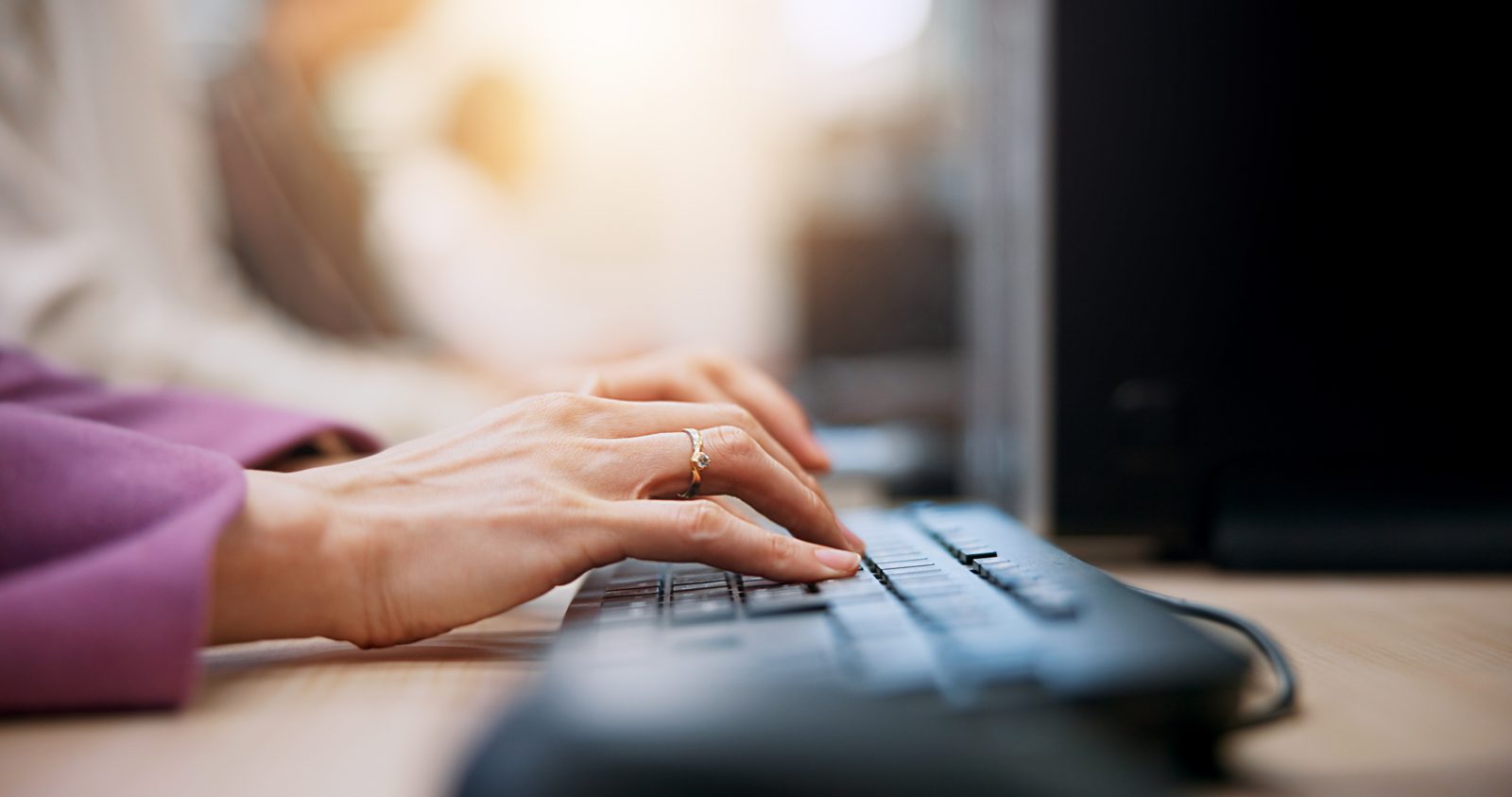 How to Create a Professional Email Signature for Your Small Business